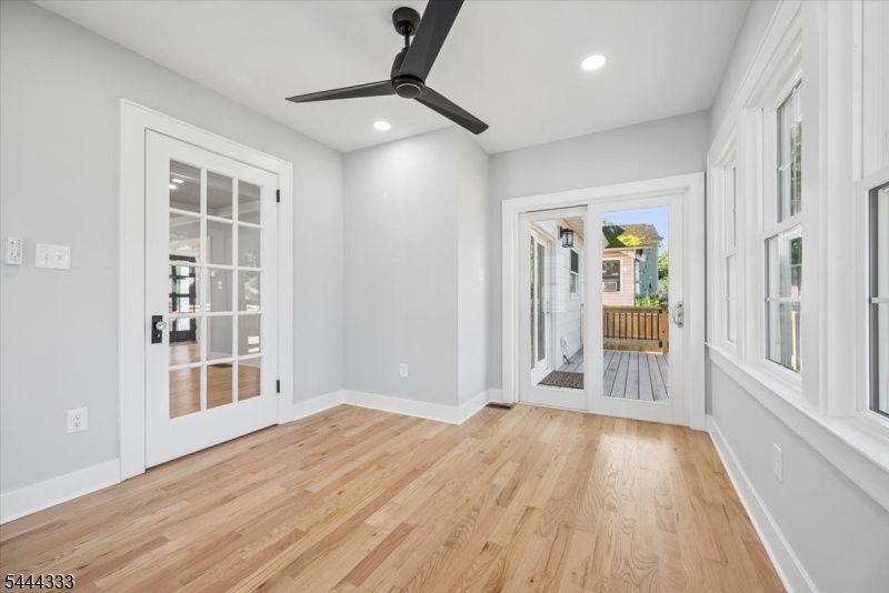 Sunroom/Office