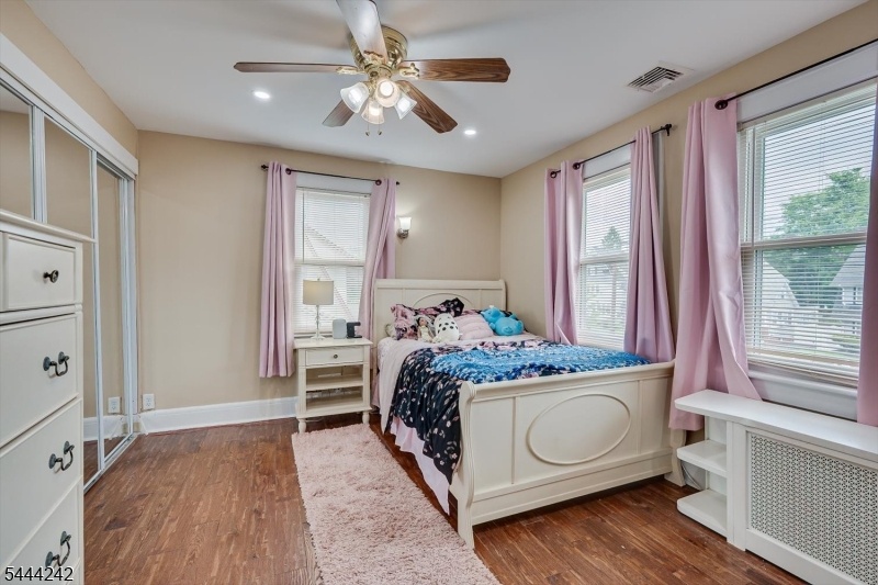 Large 2nd Bedroom