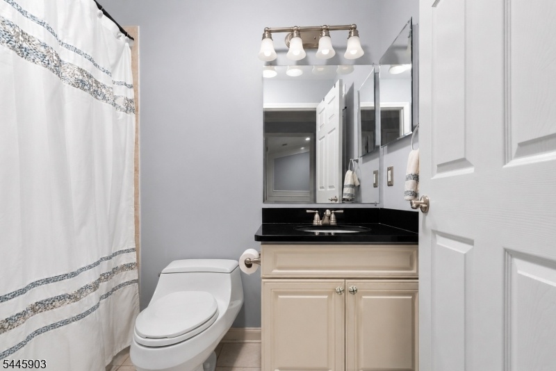169 Price Ct