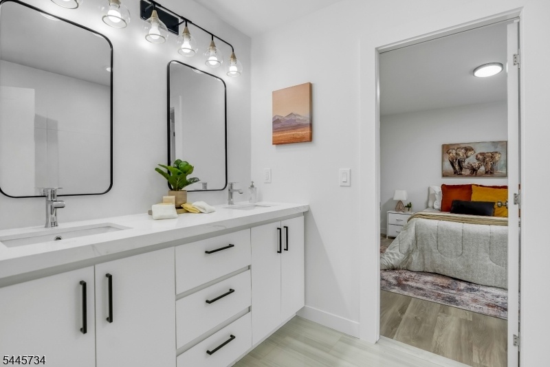 Jack & Jill Bathroom