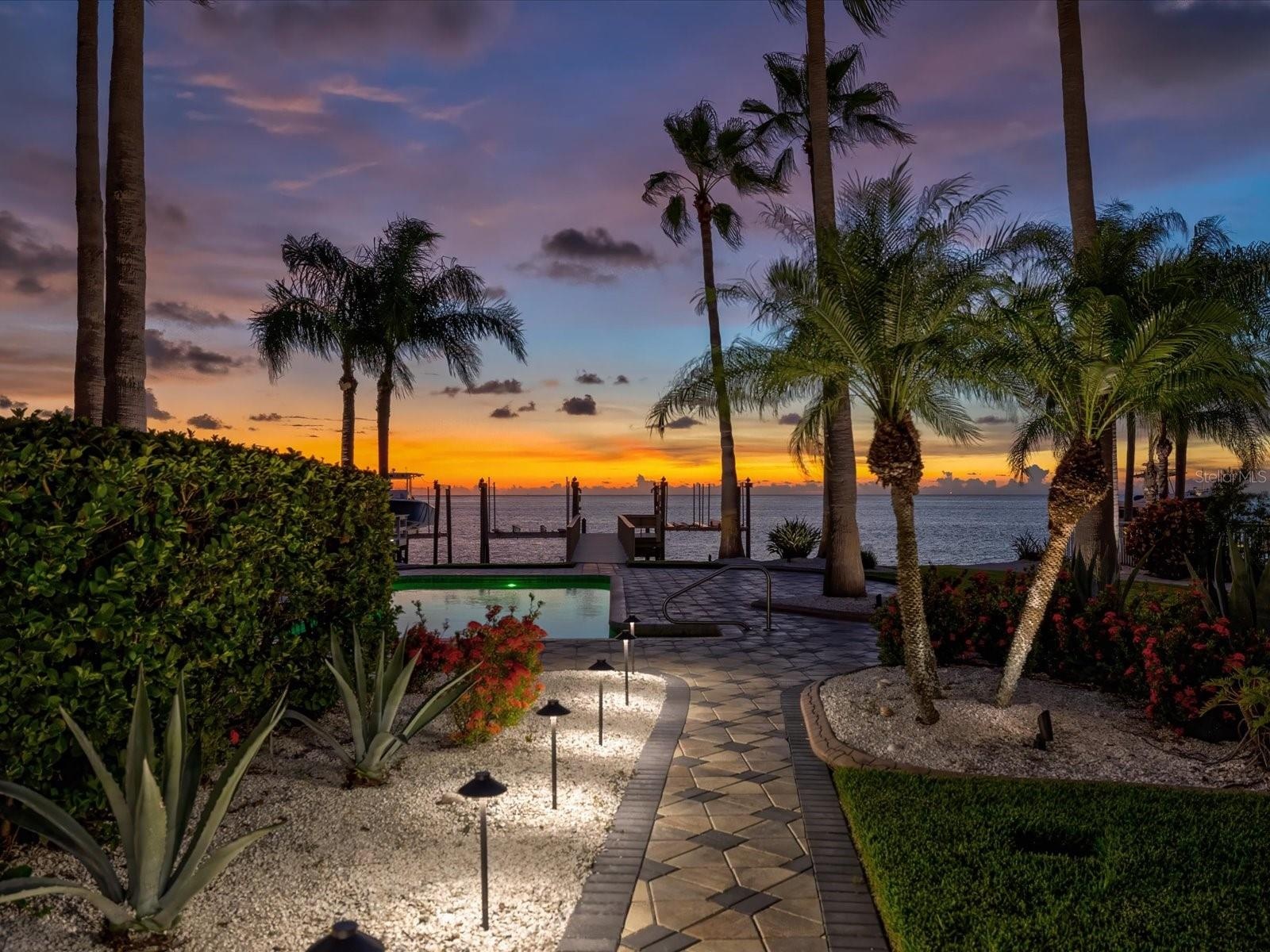 Gulf Harbors waterfront, direct Gulf access, private dock, boat lift, luxury renovated home, elevated, pool home, New Port Richey