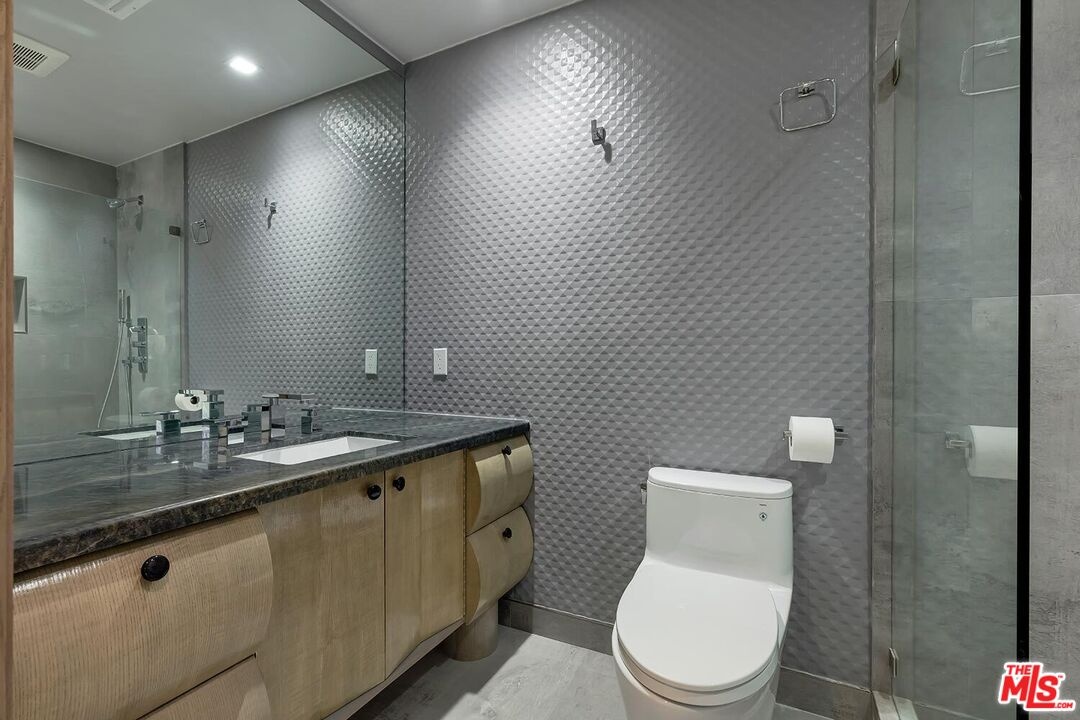 Primary Bathroom 2