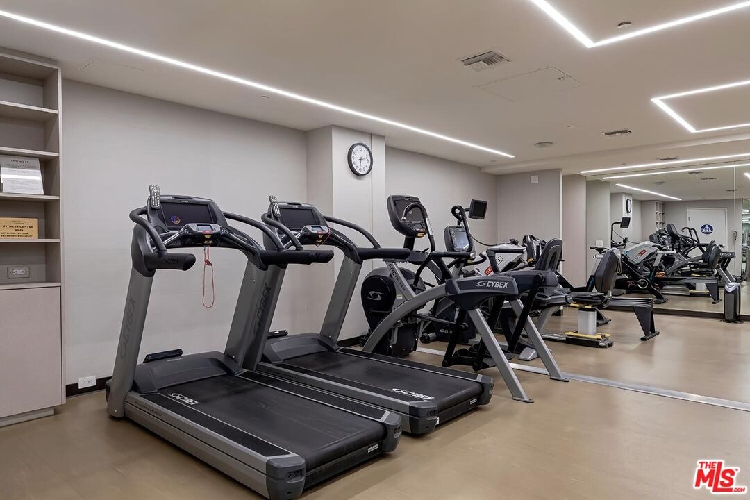 Building Gym/Exercise Room