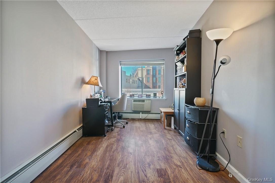 Bedroom 2 Or Office