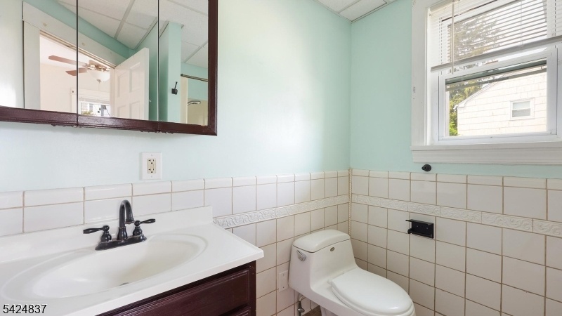 Bathroom #2
