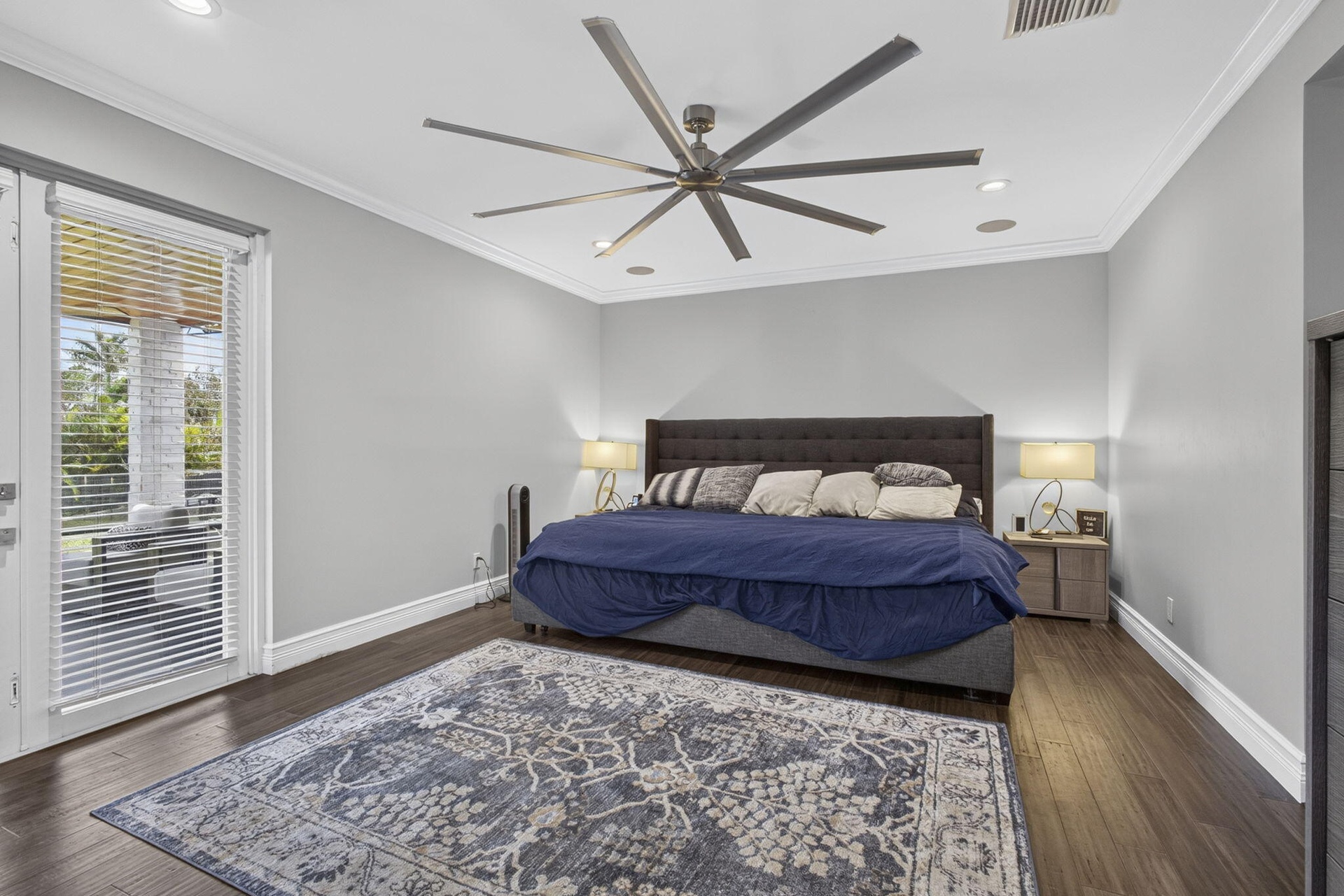 PRIMARY BEDROOM ON 1ST FLOOR
