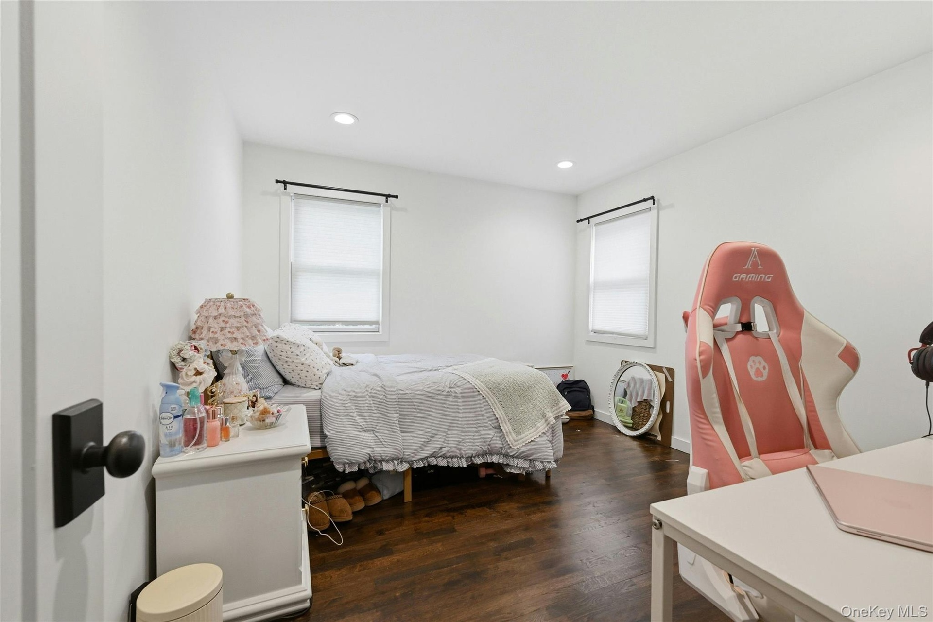 Secondary second level bedroom hardwoods as shown, ample closet space