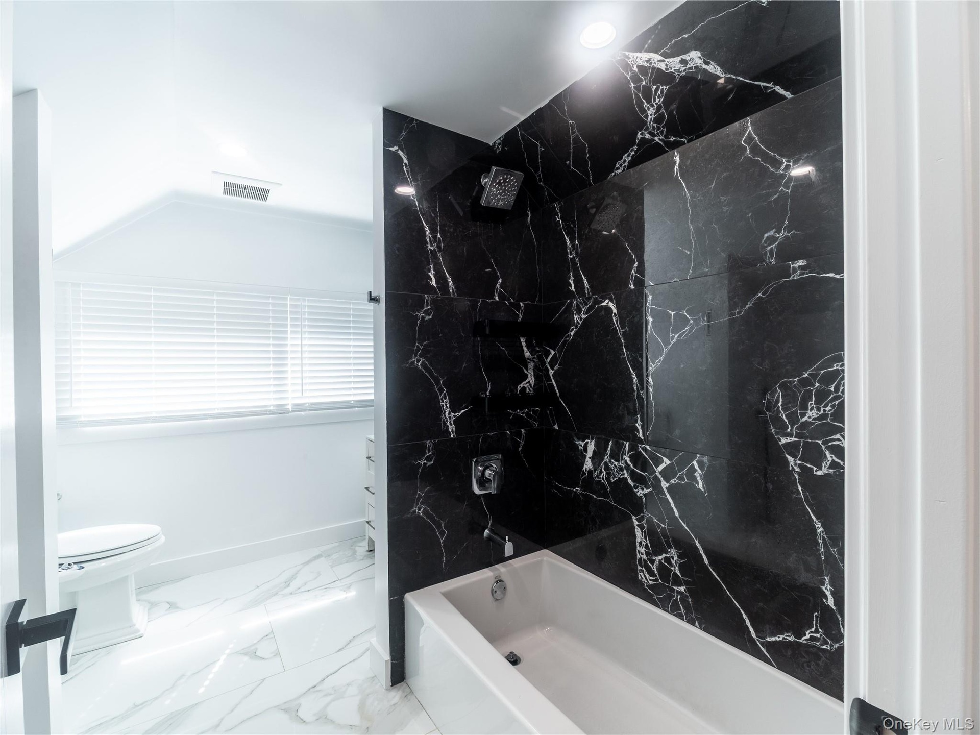 2nd floor bathroom