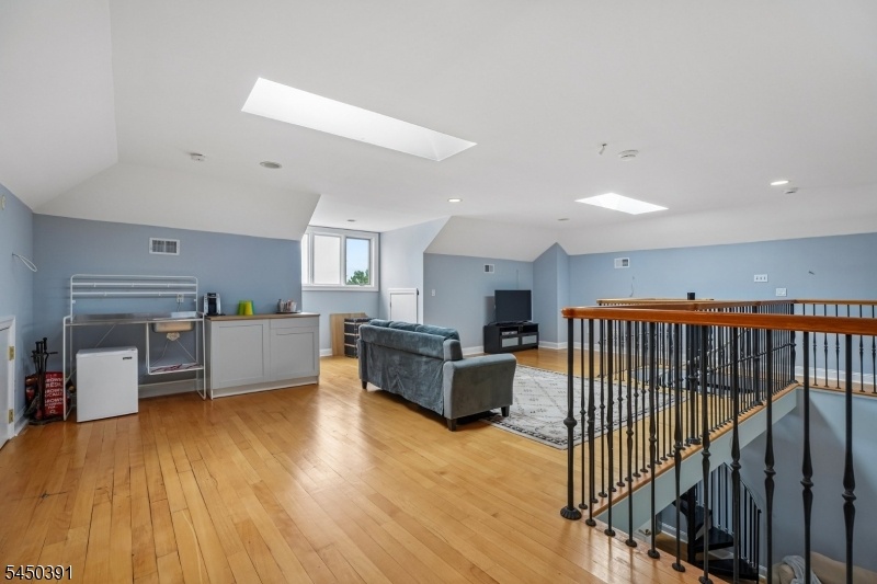 Luxurious Primary Bedroom