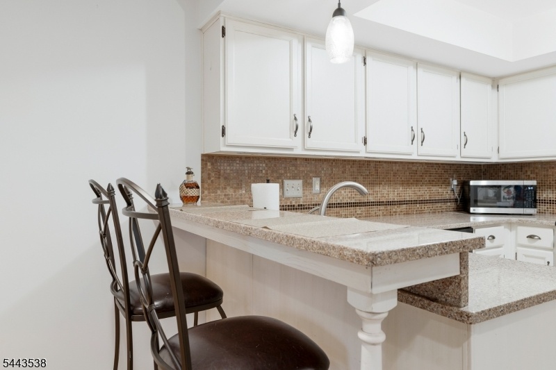 Breakfast Bar