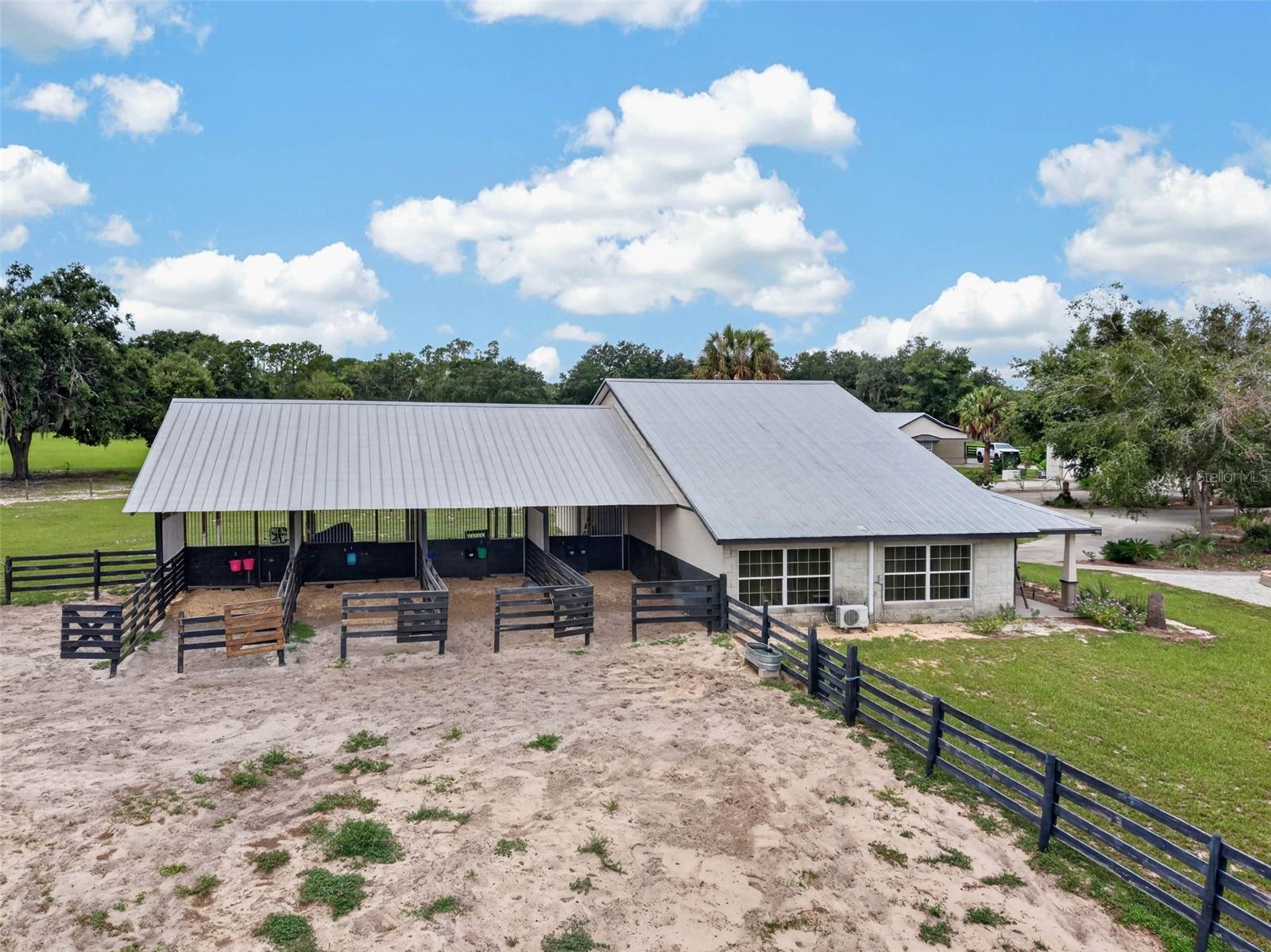 Horse Barn