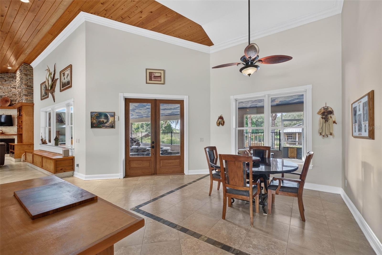Dinette Area