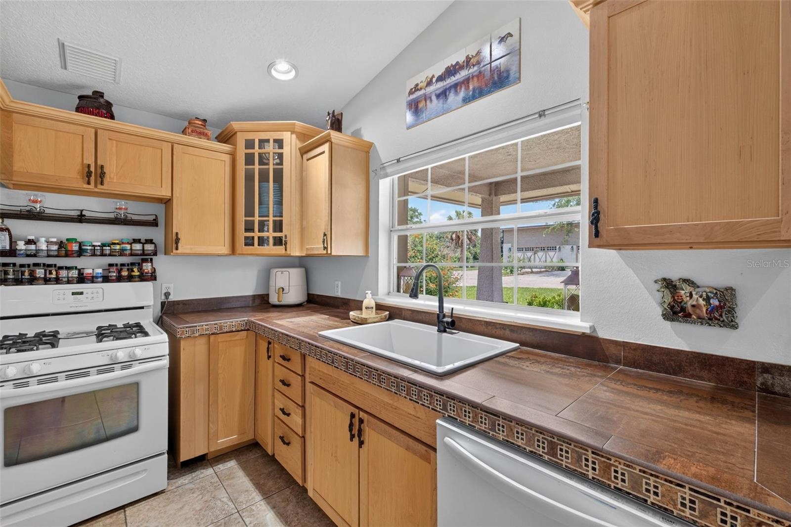 Cottage Kitchen