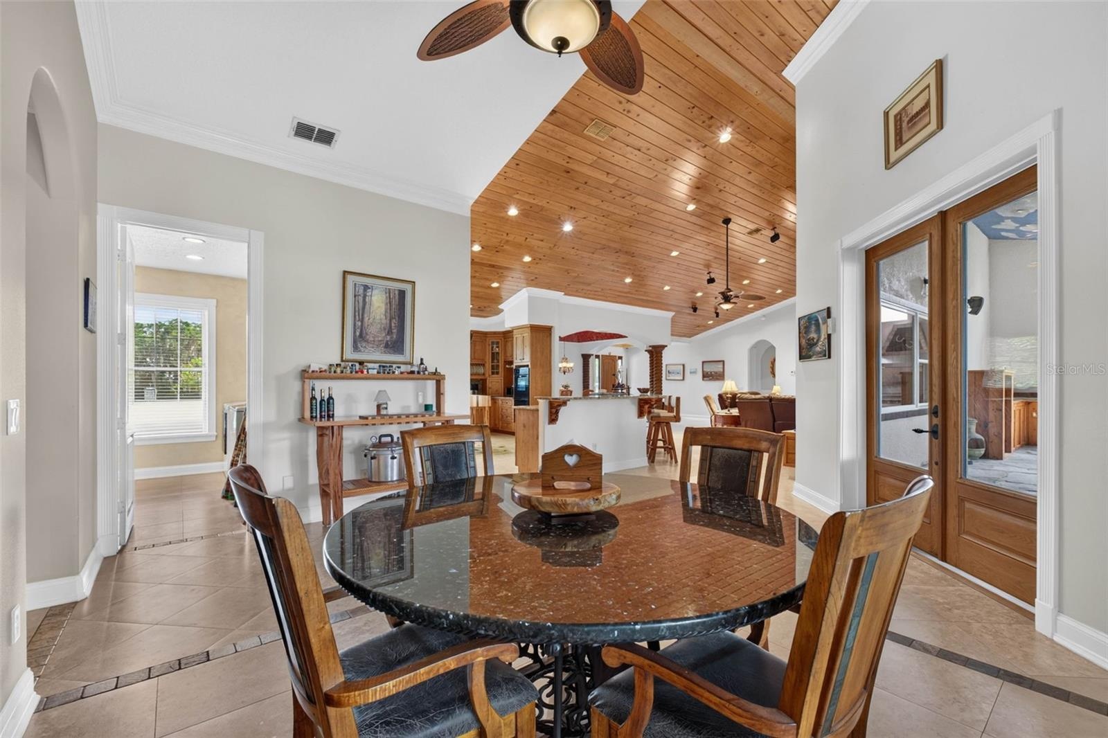 Dinette Area