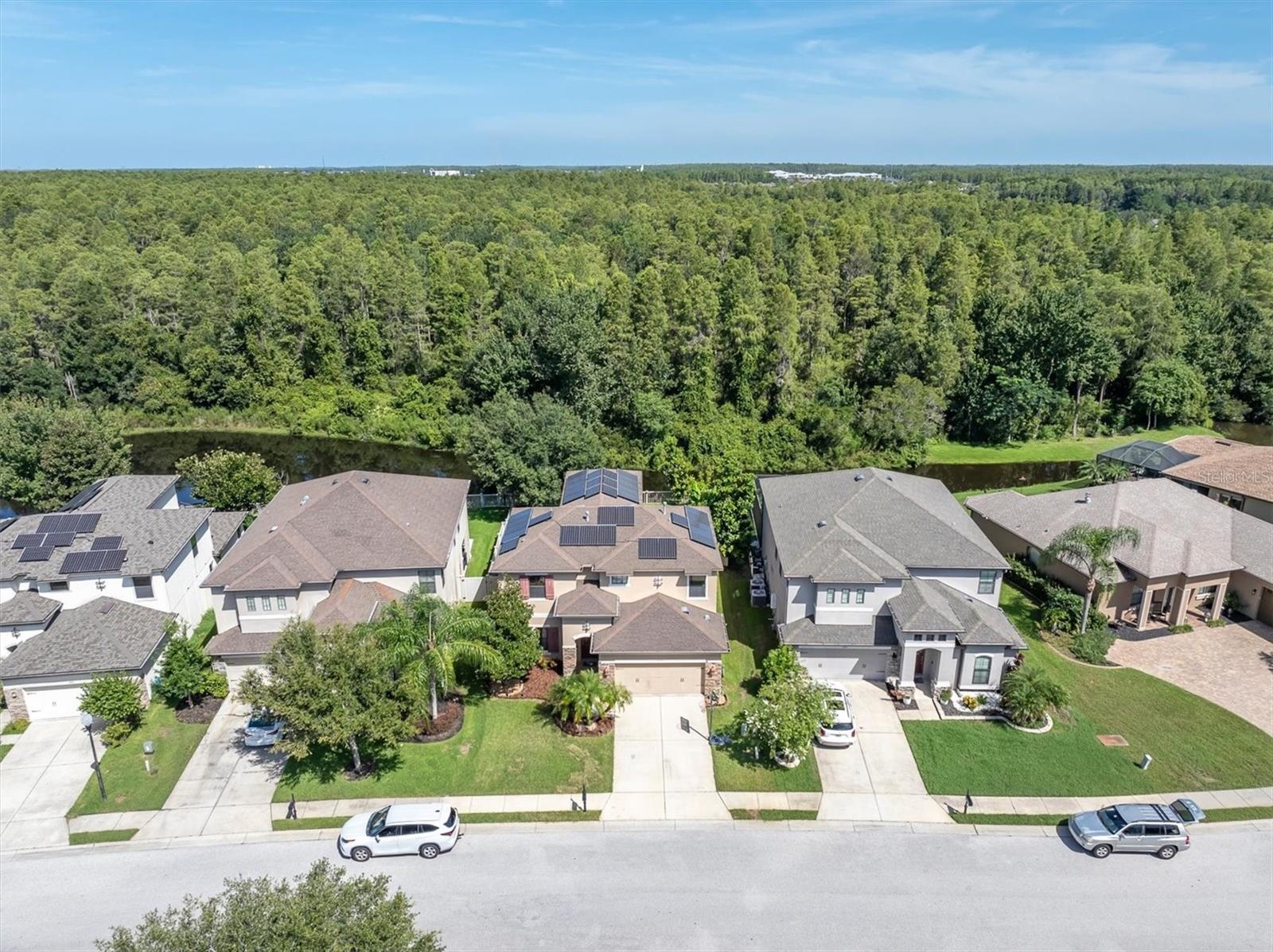 WELCOME HOME- SOLAR PANELS INCLUDED