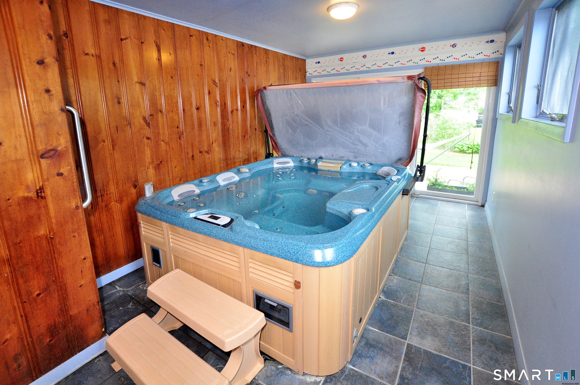Hot Tub