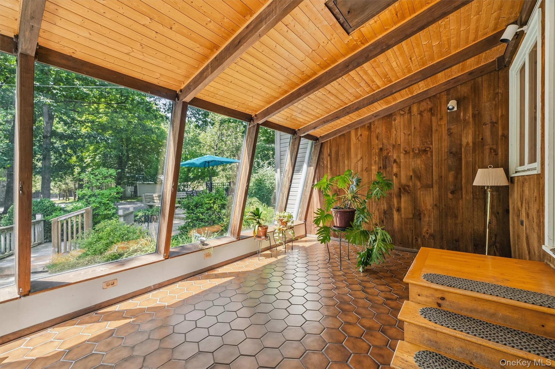 129 Hill Road Sun Room Porch