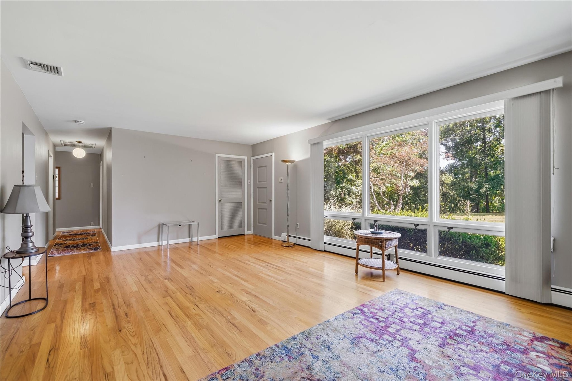 129 Hill Road Living Room