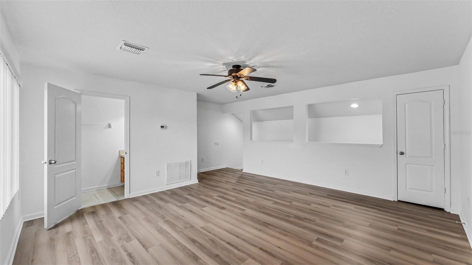 Bonus room with half bath