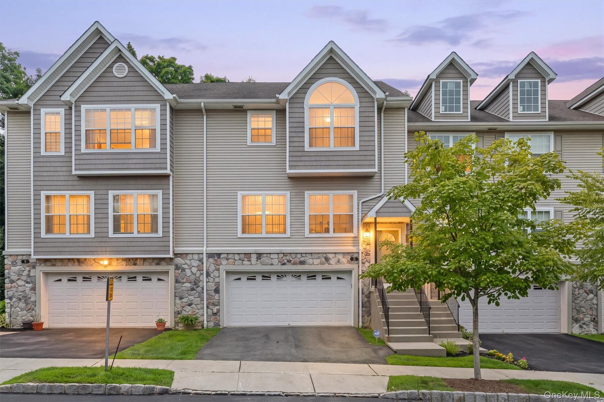 11 Hidden Creek Blvd. Monroe's sought after  town home development.