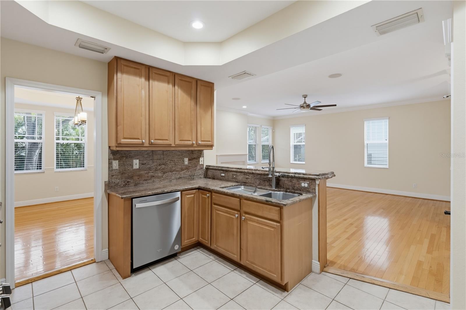 Kitchen 2