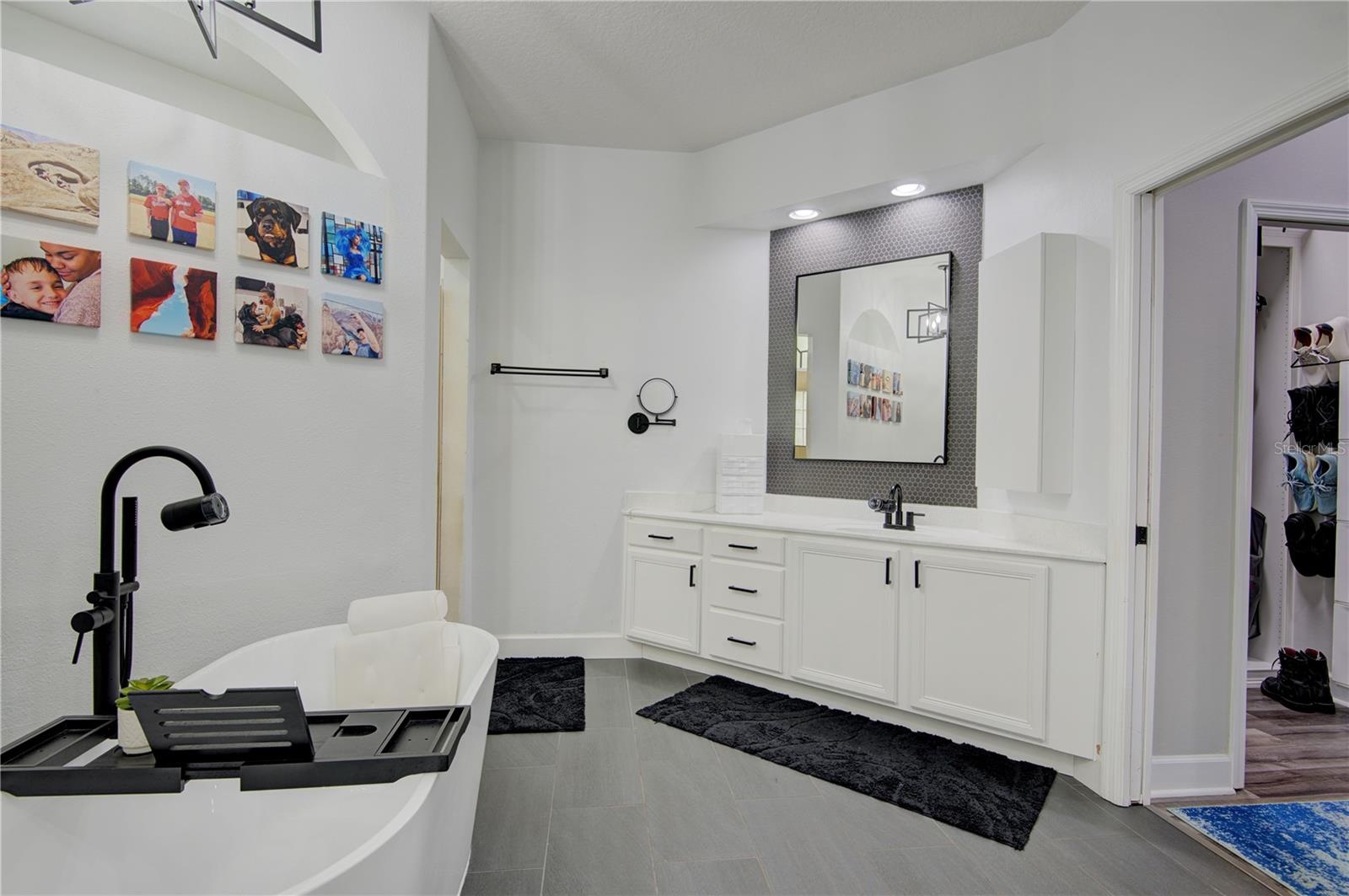 Primary Suite Bath