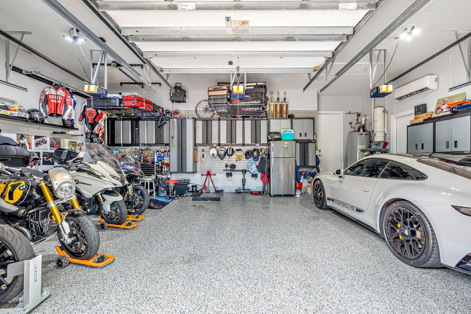 3 car garage