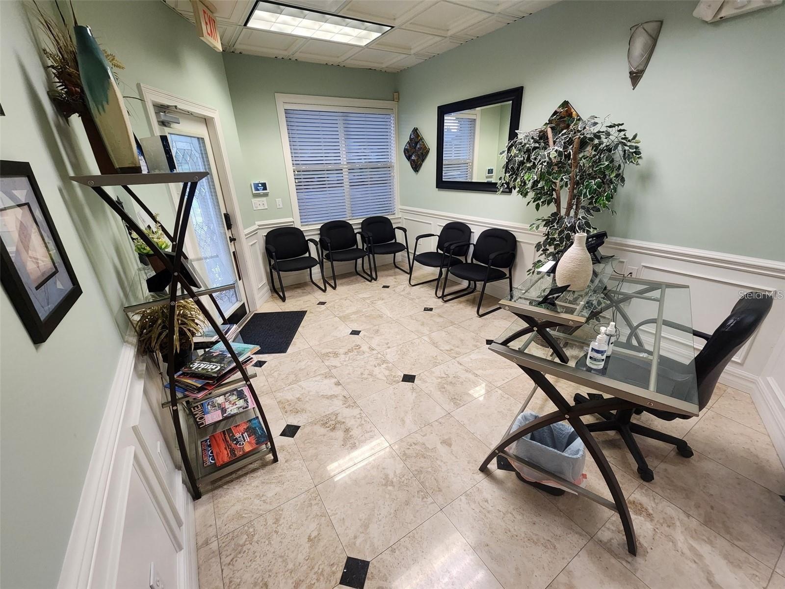 Entrance / lobby area