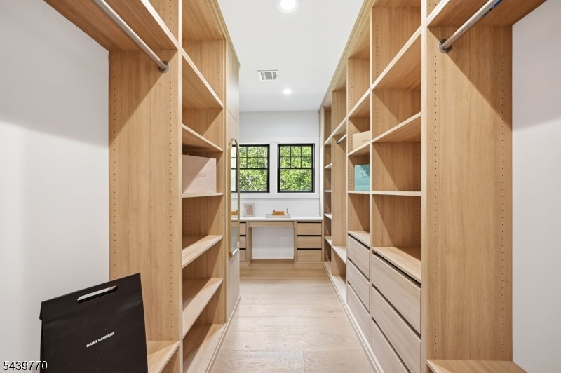 Walk-in Closet