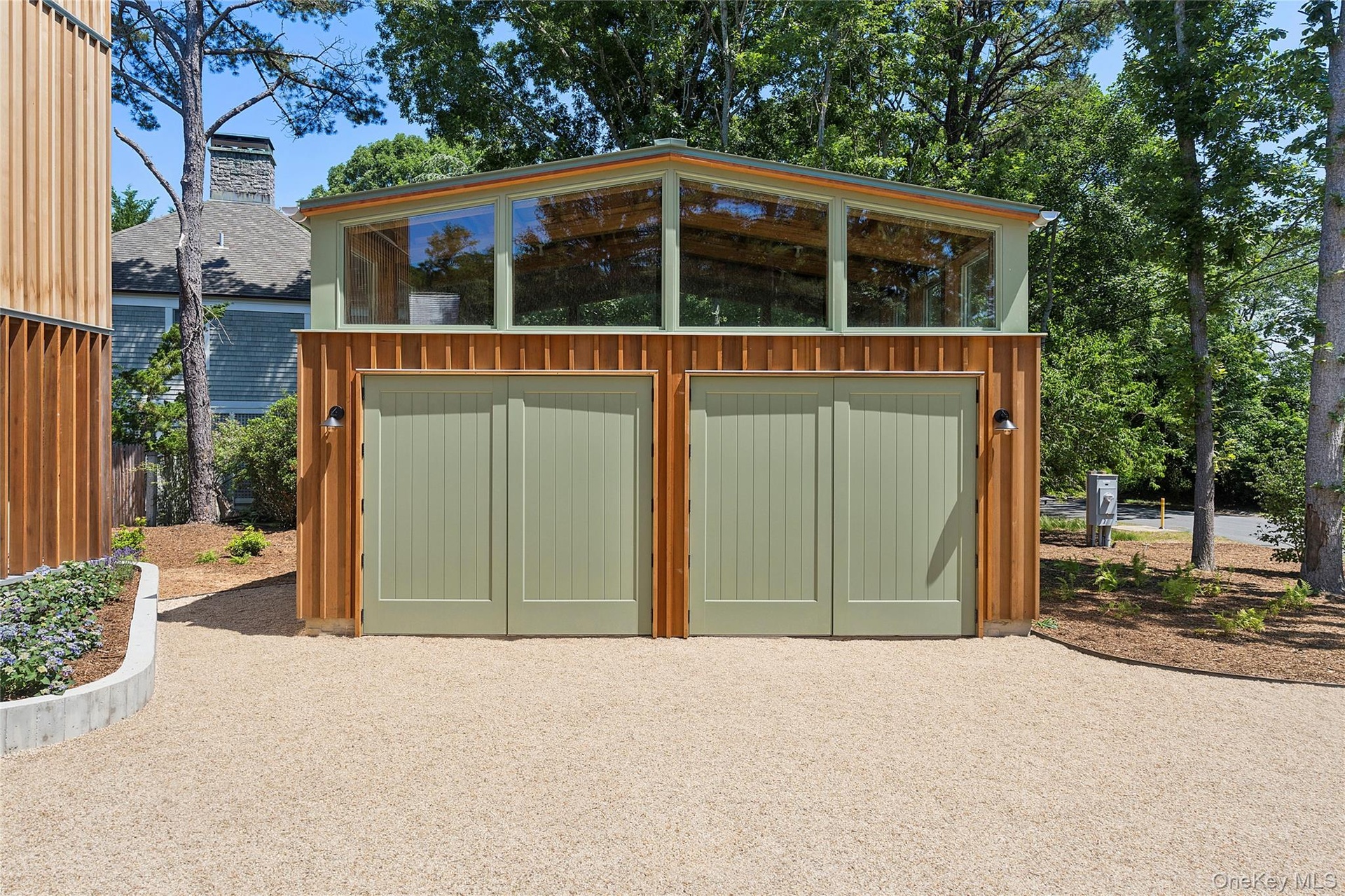 Double Height Detached Garage