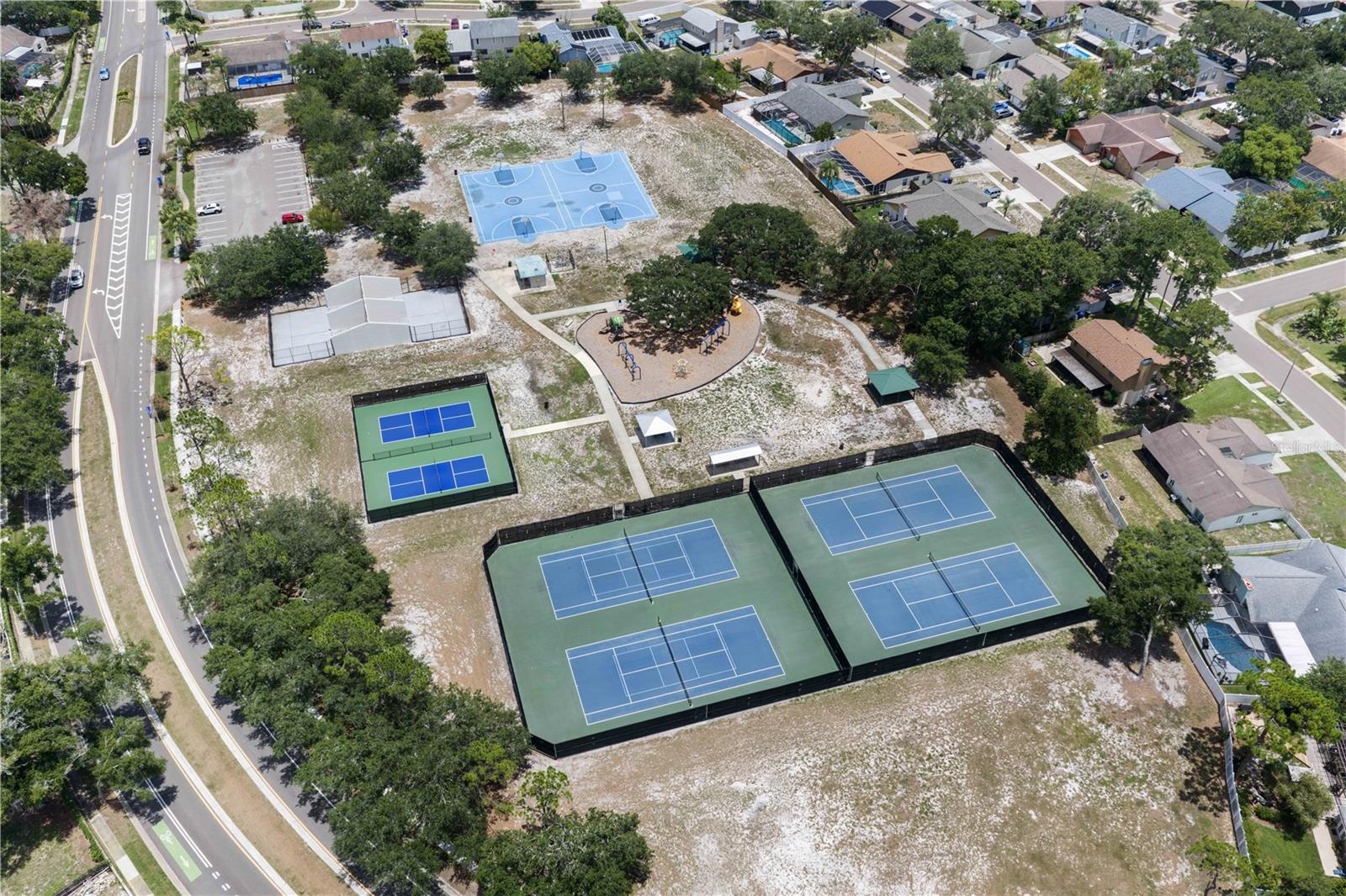 Bloomingdale Park with playground, basketball, tennis and pickleball courts