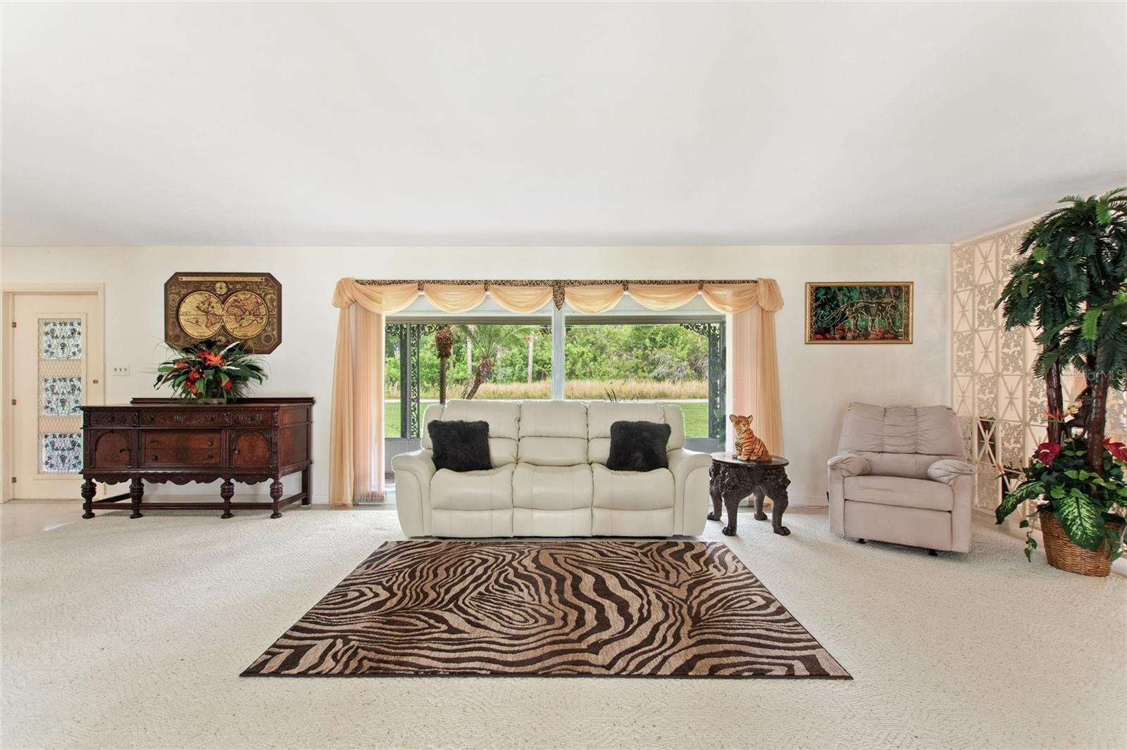 Very large formal living room!  This home was built for entertaining!