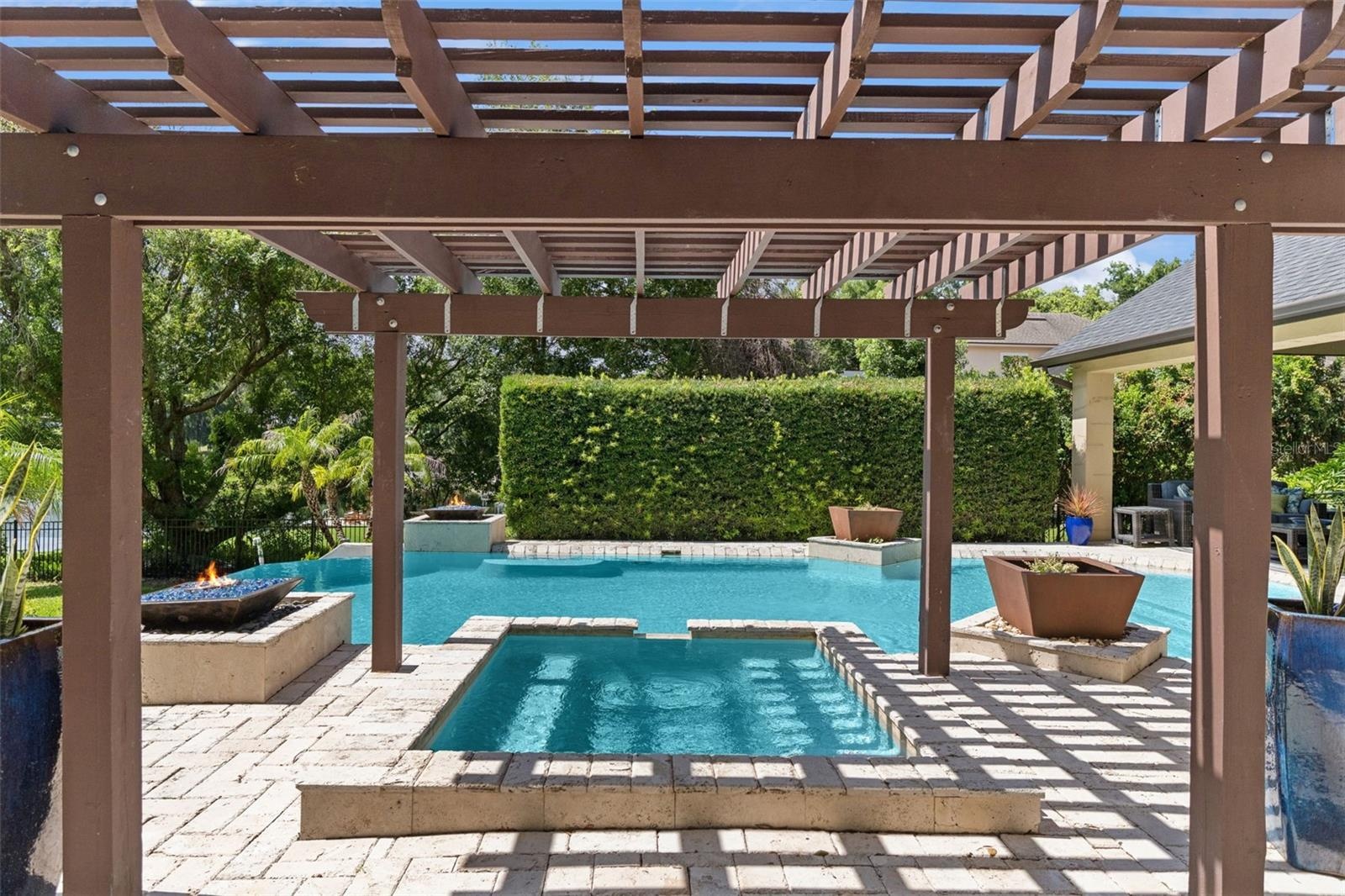 RESORT ENVY