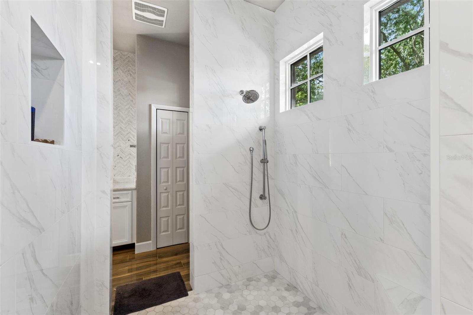 Shower Room. Plenty of room