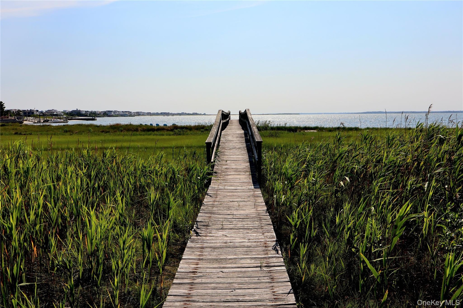 walk way to your own bay beach