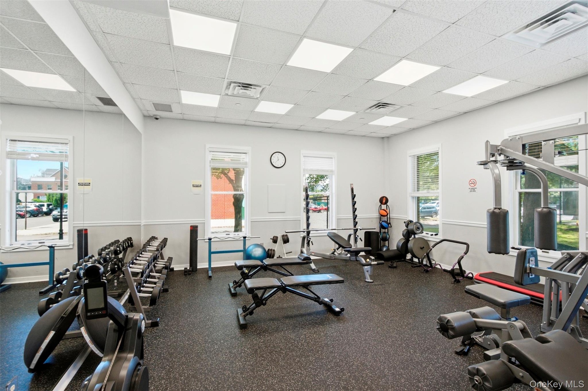 Private Health & Tennis gym.