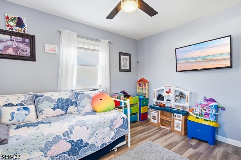 Bedroom #2