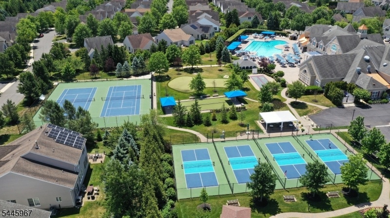 Tennis court