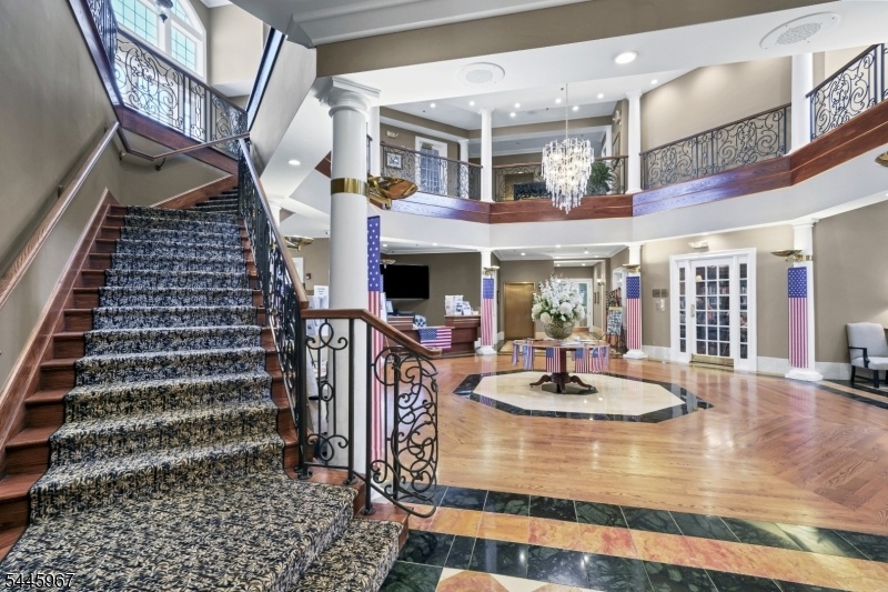 Acess to second floor