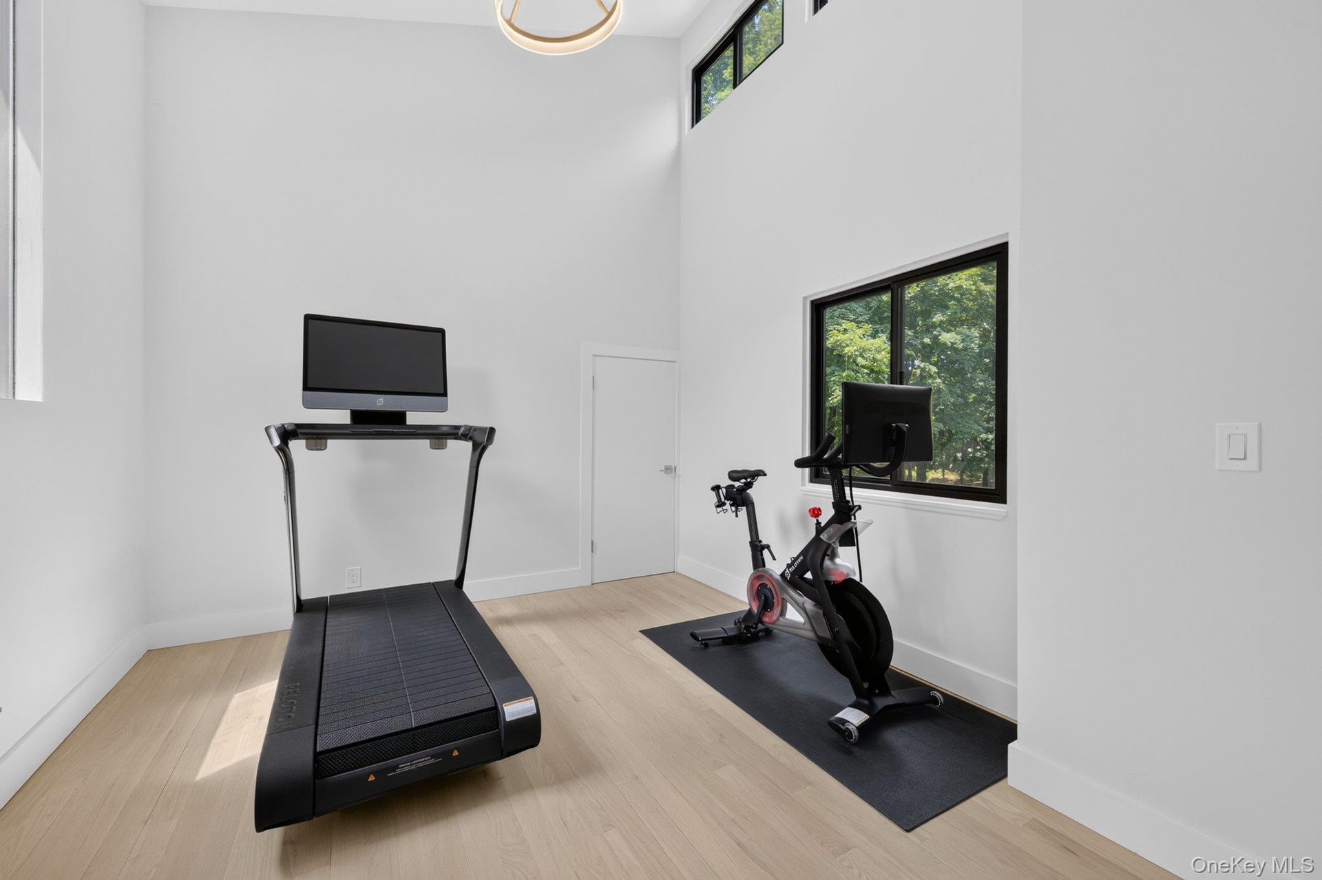 Upstairs Primary Office/Gym Nook