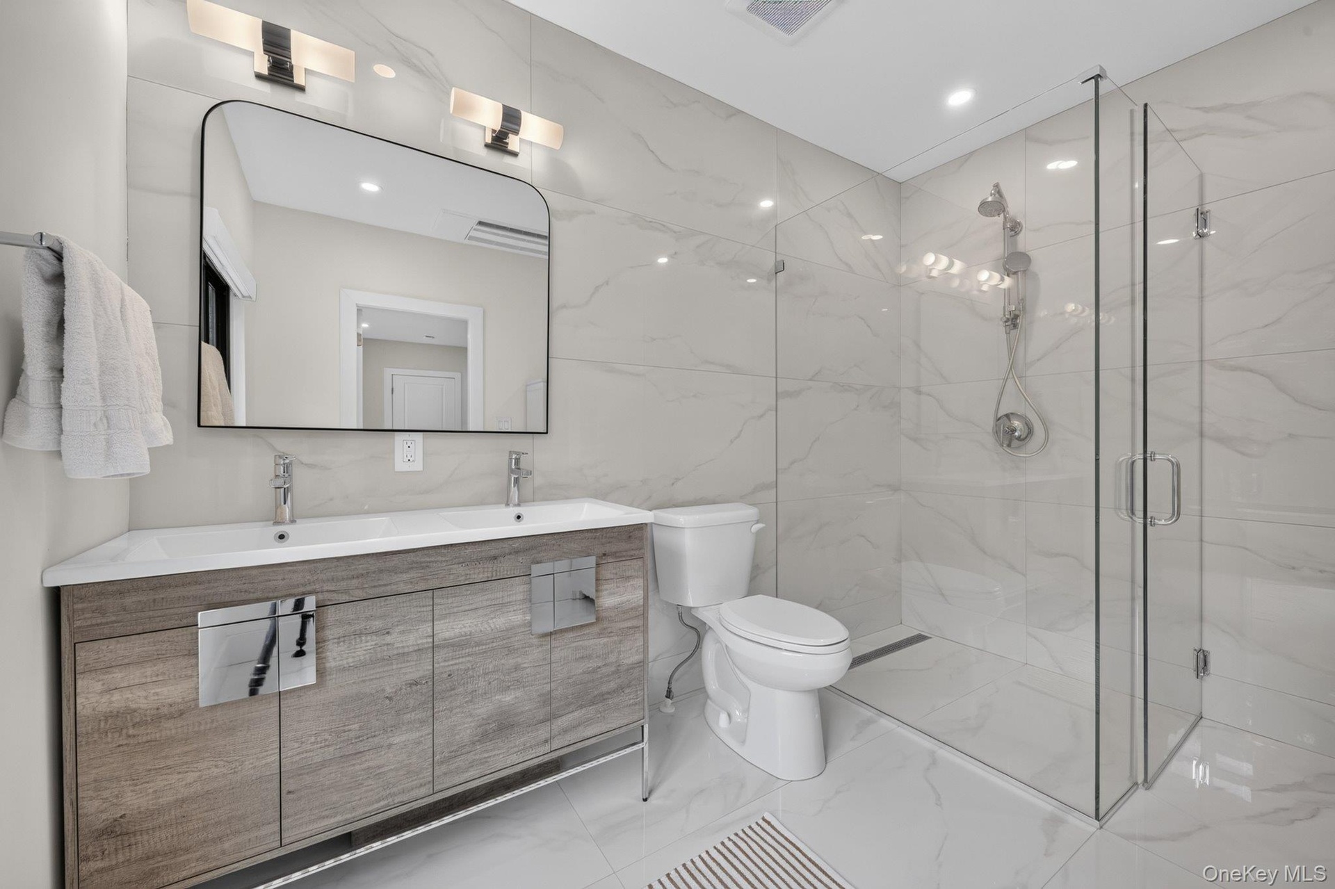 1st Floor Primary Bath