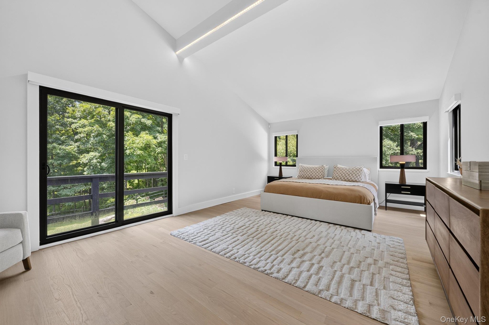 Upstairs Primary Suite