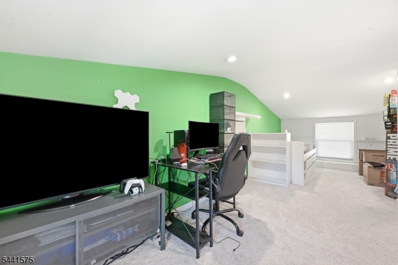 Upstairs BR
