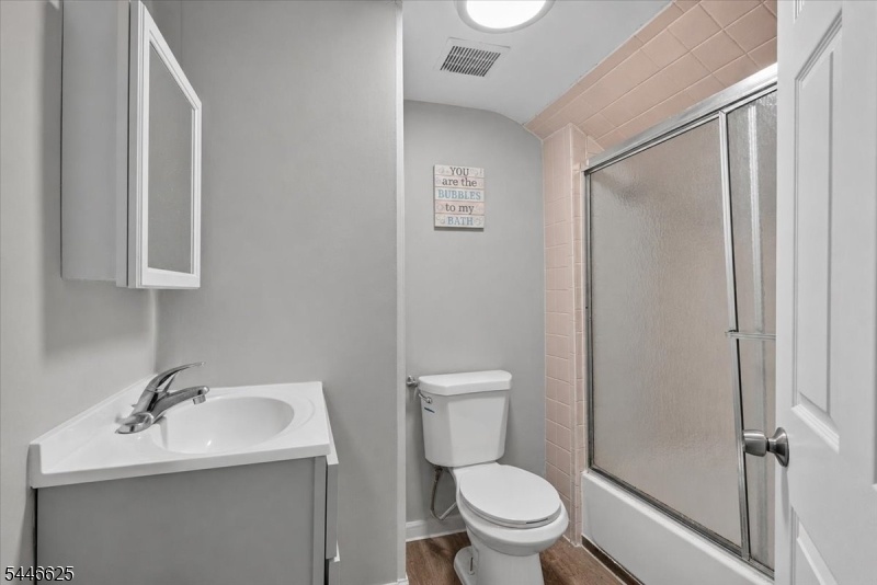 3rd fl bathroom
