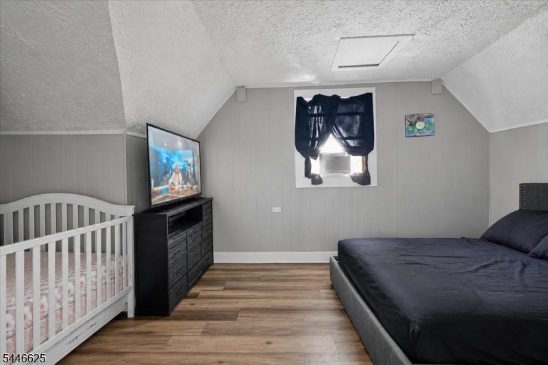 3rd fl bedroom 1