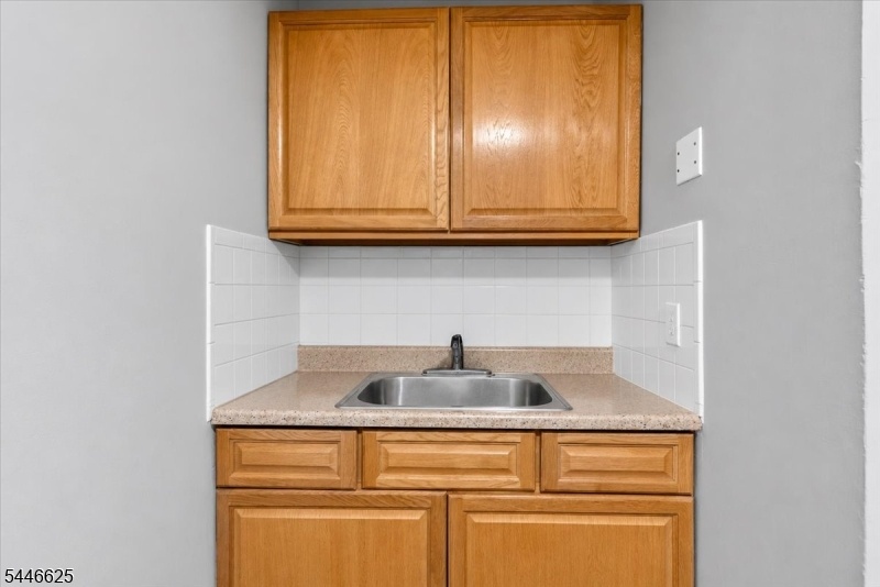 3rd fl kitchen