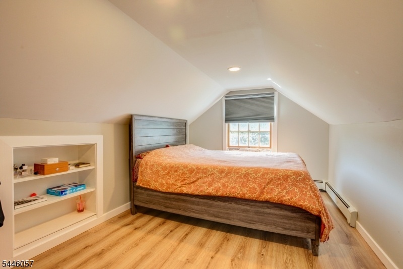 attic bedroom
