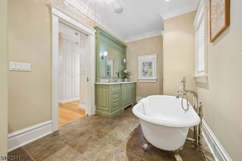 Spa-like Primary Bath