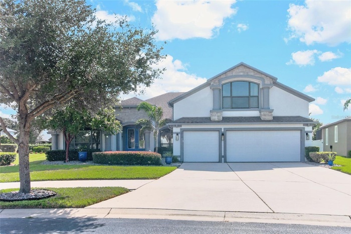 2823 Colewood Ln