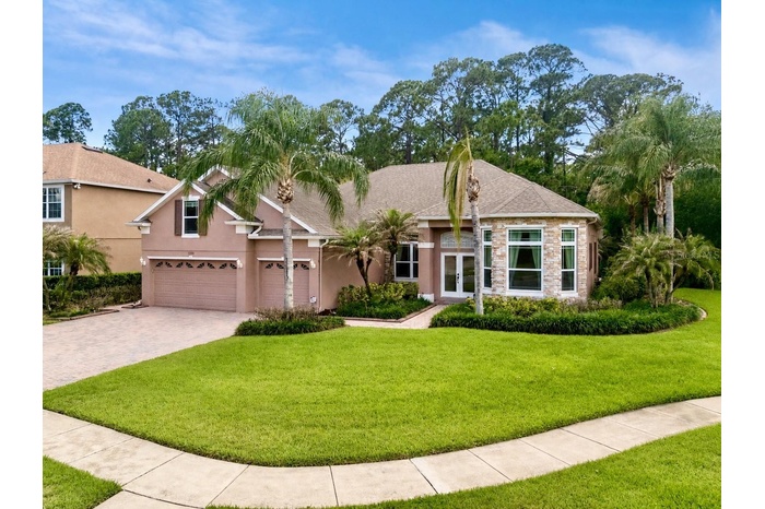 Gorgeous corner lot